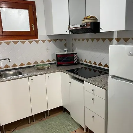 Apartment 2 Bedroom Close To Bados Beach