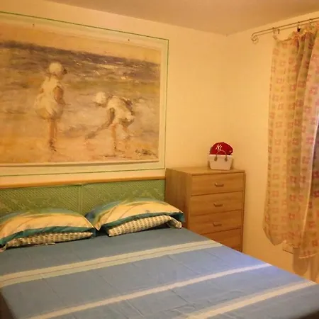 Apartment 2 Bedroom Close To Bados Beach