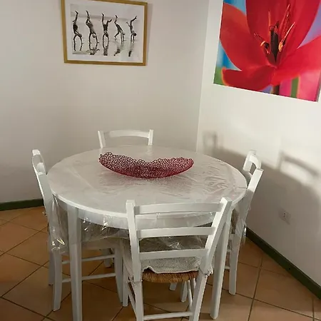 2 Bedroom Close To Bados 公寓 *
