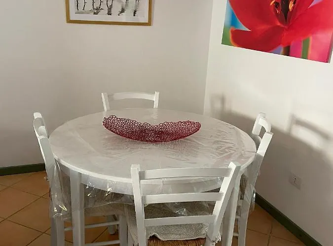 2 Bedroom Close To Bados Apartment *